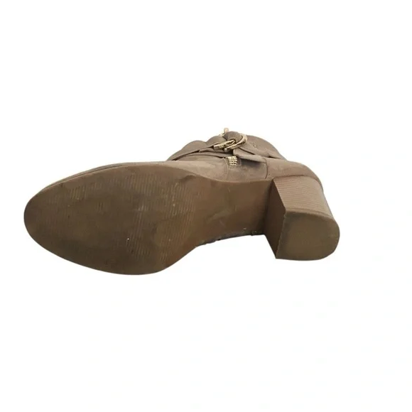 Apt. 9 Women’s Advisor Taupe Ankle Boots Block Heel Size 8.5 - Picture 7 of 12